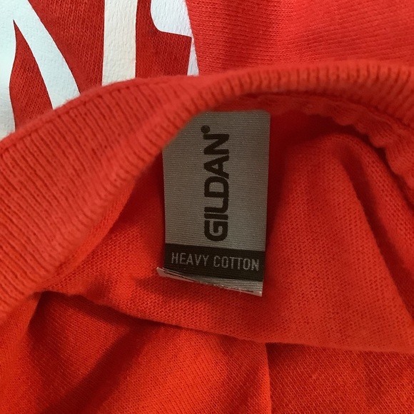 Gildan Size Medium International Dance Club T-Shirts - Black & Red. Preloved - Picture 11 of 11